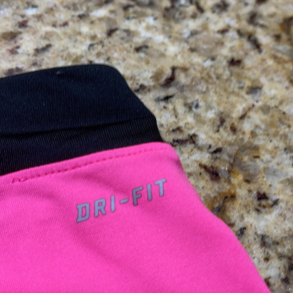 Nike shorts - Picture 9 of 13
